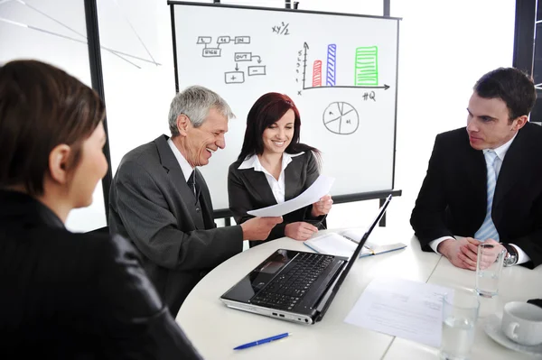 Illustration de la formation : Maitriser la prise de notes en reunion pour la redaction de rapport